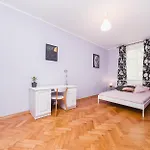 Modern Urban Escape - Old Town - By Upstairs * Kraków