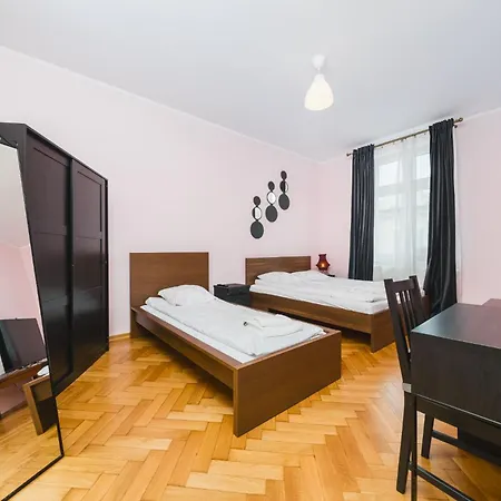 Modern Urban Escape - Old Town - By Upstairs Cracovia
